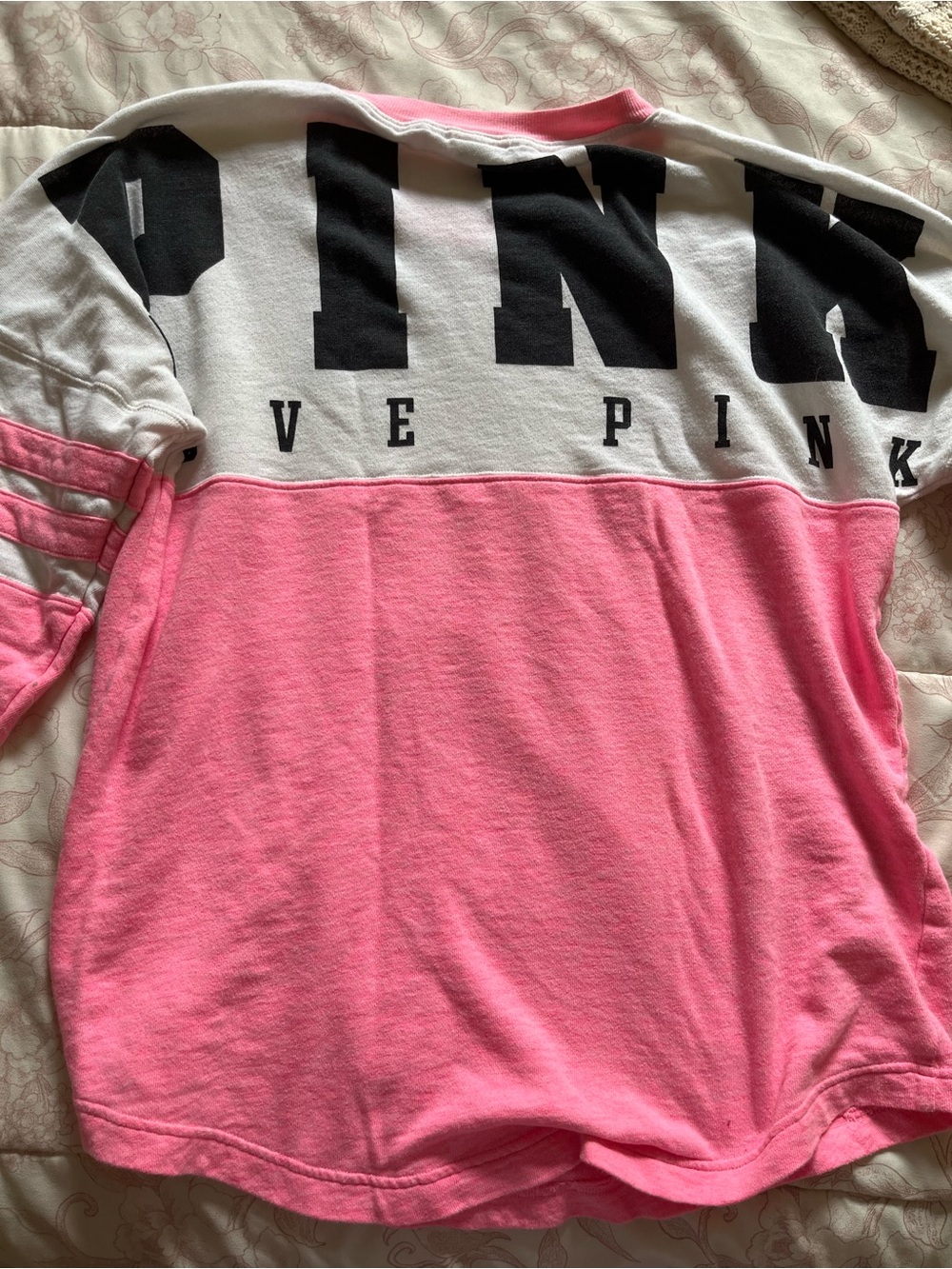 Pink VS Colorblock Long Sleeve Crewneck Top - Pink/White size M - Picture 4 of 7